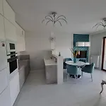 Appartamento Altoria Apartament White&green *