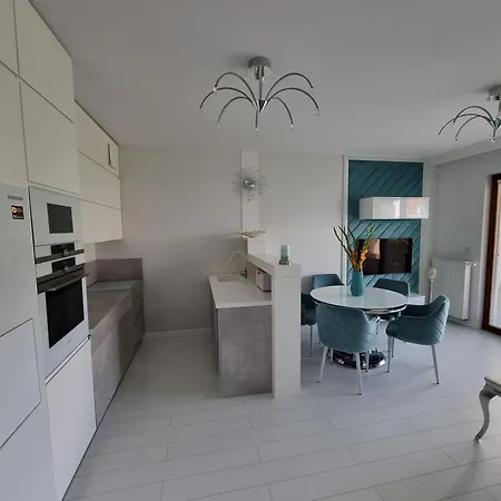 شقة Altoria Apartament White&green *