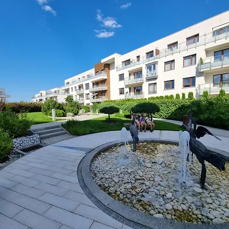 Altoria Apartament White&green *
