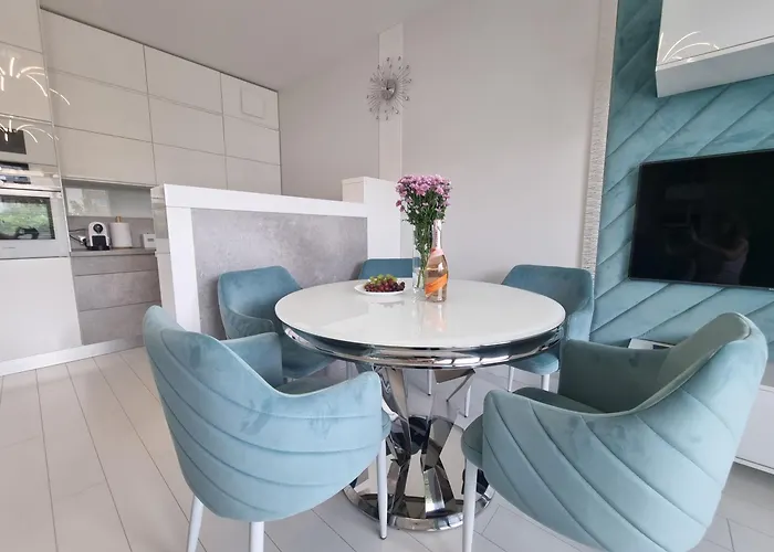 Apartamento Altoria Apartament White&green *